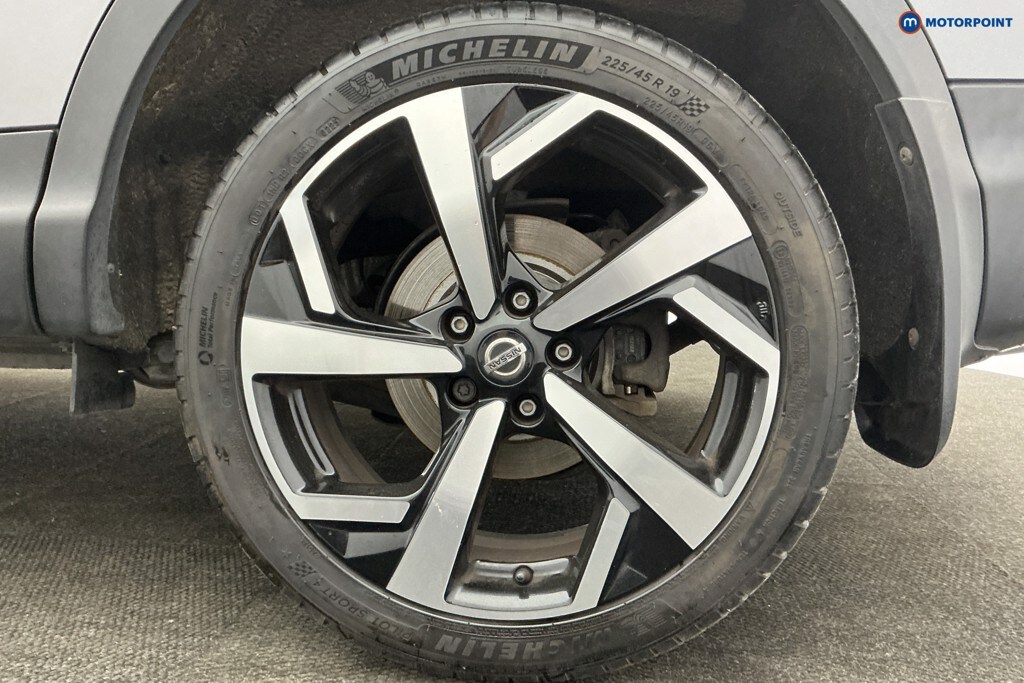 Used Nissan Qashqai 2018 for sale - 77984408: Photo 47