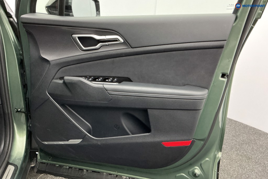 Used Kia Sportage 2025 for sale - 76969296: Photo 31