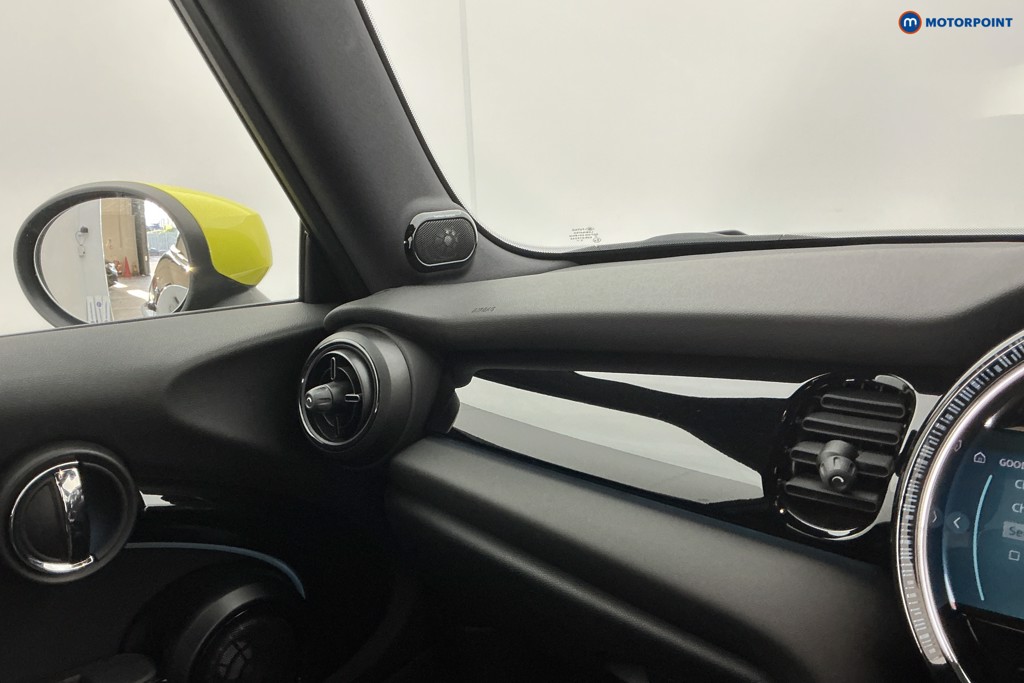 Used MINI Hatch 2022 for sale - 76653632: Photo 25