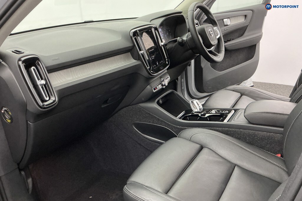 Used Volvo XC40 for sale - 77364609: Photo 17