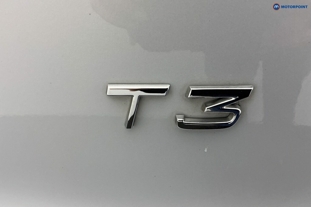 Used Volvo XC40 for sale - 77364609: Photo 43