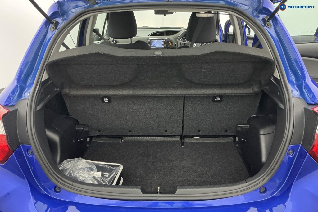 Used Toyota Yaris 2018 for sale - 76908890: Photo 12