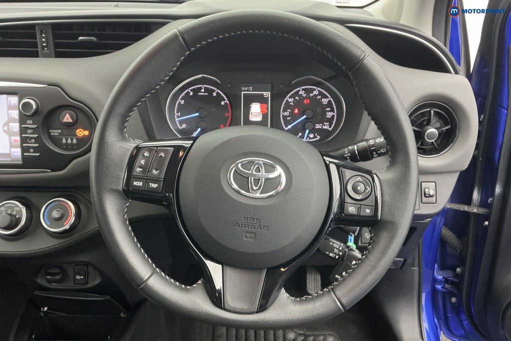 Used Toyota Yaris 2018 for sale - 76908890: Photo 15