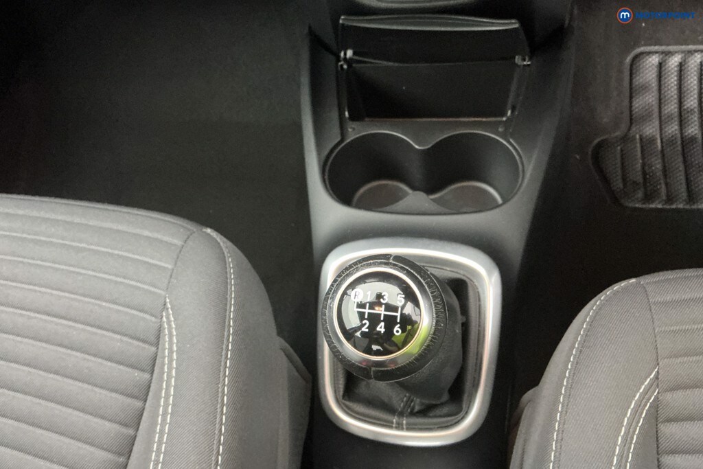 Used Toyota Yaris 2018 for sale - 76908890: Photo 23