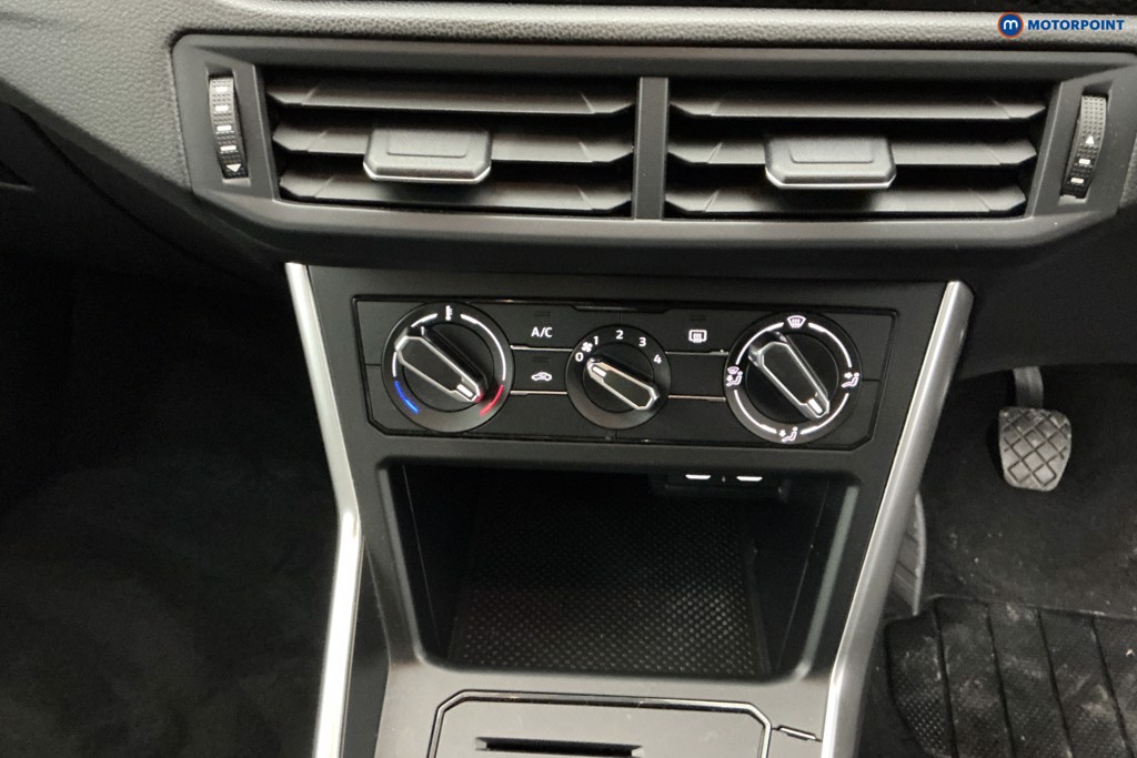 Used Volkswagen Polo 2024 for sale - 77435755: Photo 29