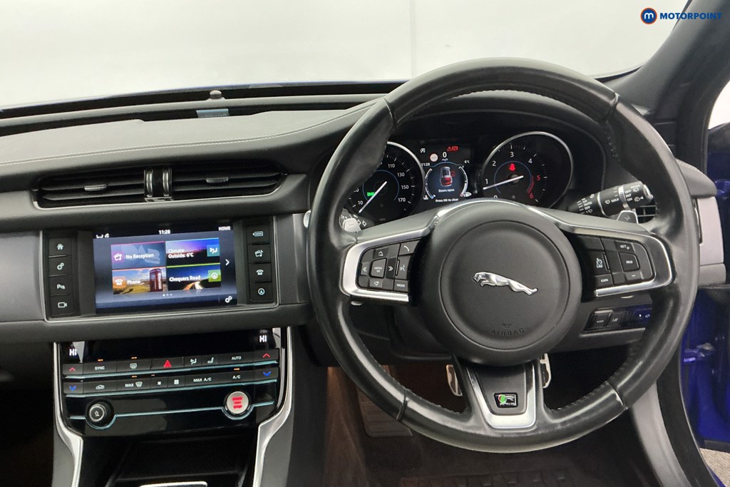 Used Jaguar XF 2018 for sale - 77641608: Photo 9