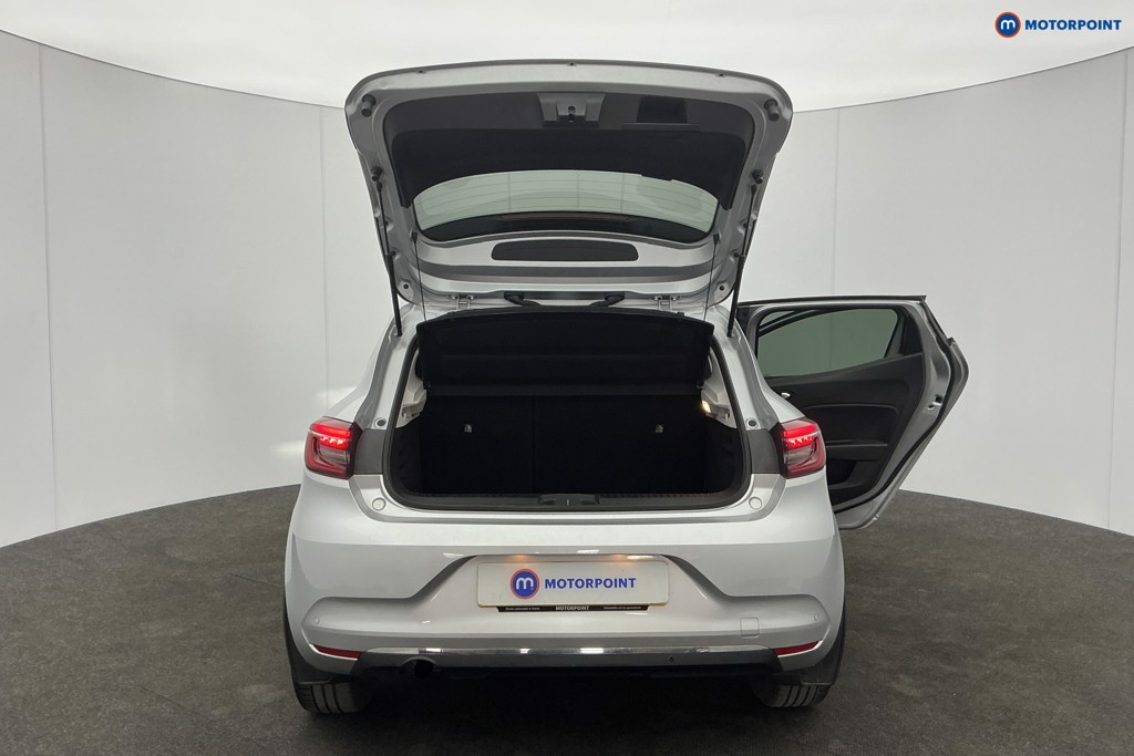 Used Renault Clio 2020 for sale - 77981361: Photo 12