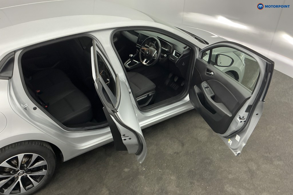 Used Renault Clio 2020 for sale - 77981361: Photo 13