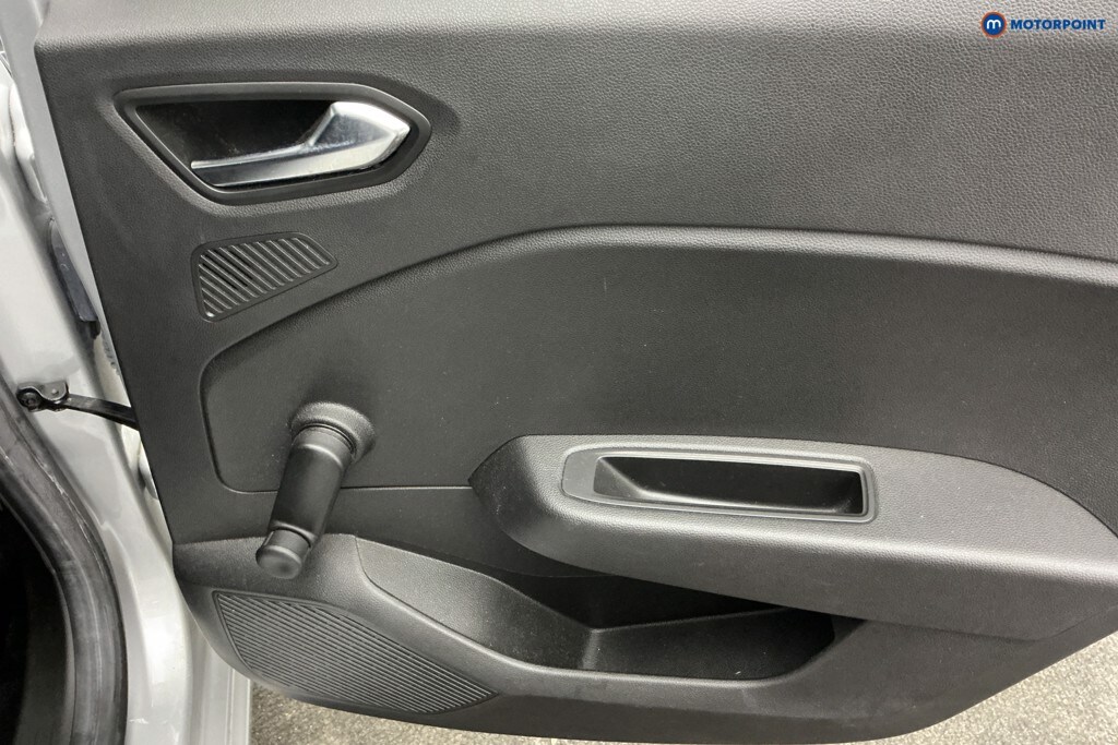 Used Renault Clio 2020 for sale - 77981361: Photo 34