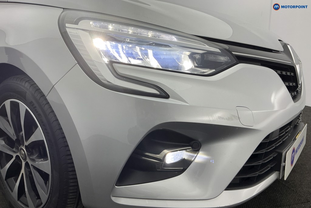 Used Renault Clio 2020 for sale - 77981361: Photo 35