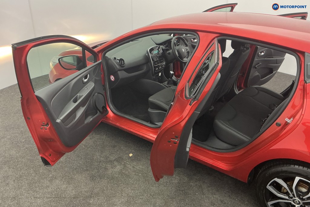 Used Renault Clio 2018 for sale - 77348220: Photo 13