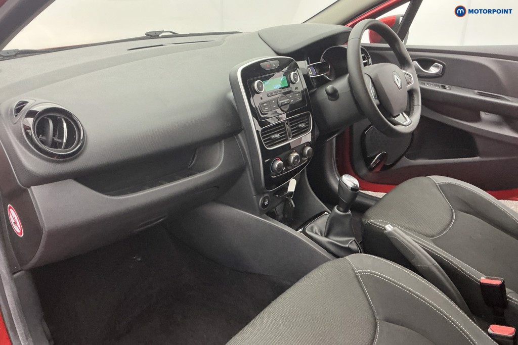 Used Renault Clio 2018 for sale - 77348220: Photo 19