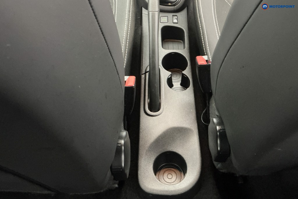 Used Renault Clio 2018 for sale - 77348220: Photo 21