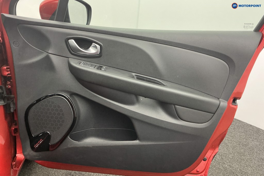 Used Renault Clio 2018 for sale - 77348220: Photo 34