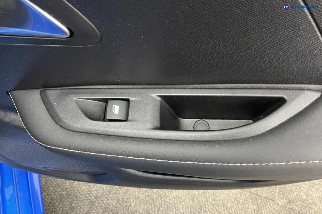 Used Peugeot 208 2024 for sale - 78162912: Photo 38