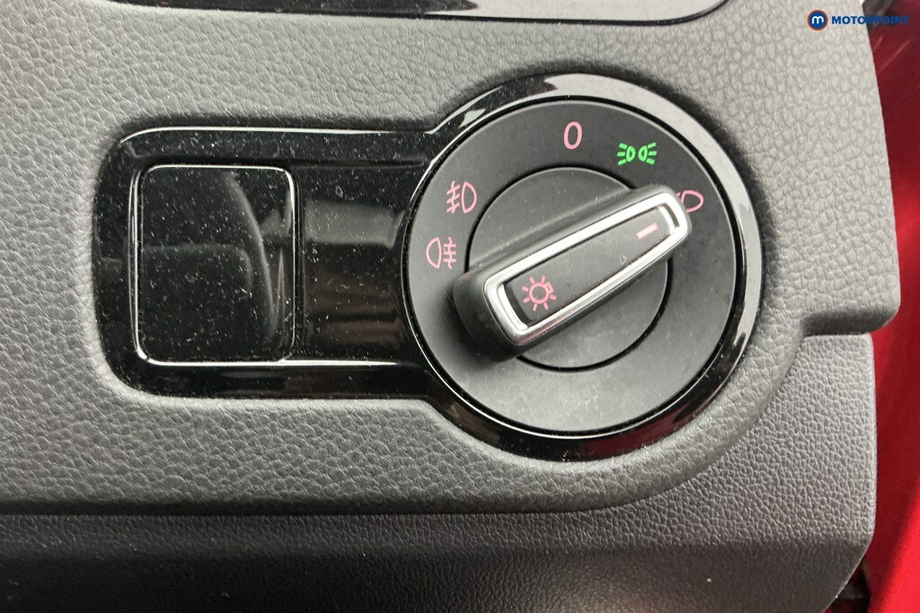 Used Volkswagen Polo 2017 for sale - 77814781: Photo 30