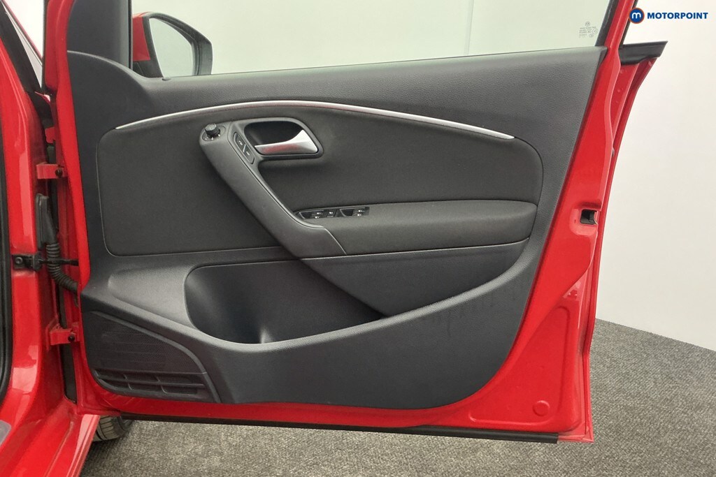 Used Volkswagen Polo 2017 for sale - 77814781: Photo 31