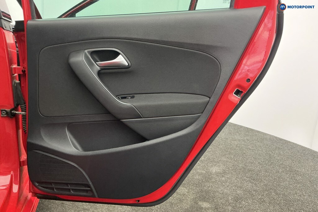 Used Volkswagen Polo 2017 for sale - 77814781: Photo 33