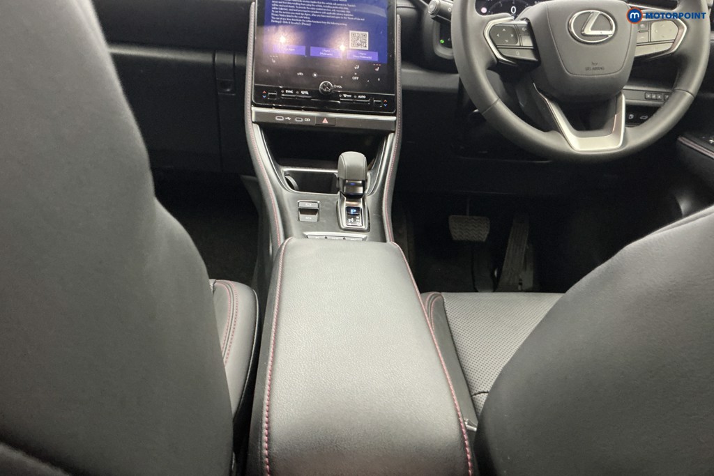 Used Lexus LBX 2024 for sale - 76719681: Photo 18