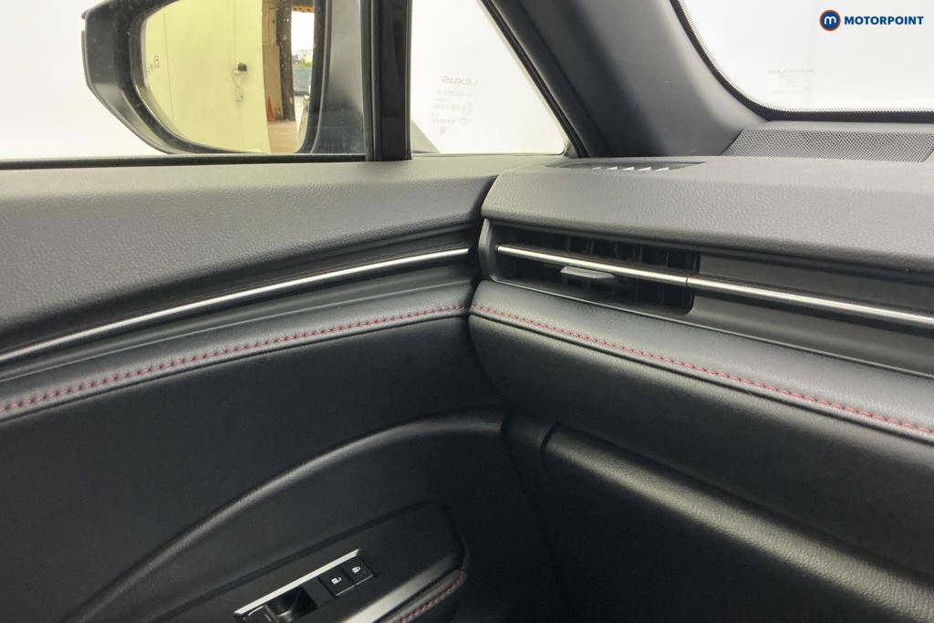 Used Lexus LBX 2024 for sale - 76719681: Photo 24