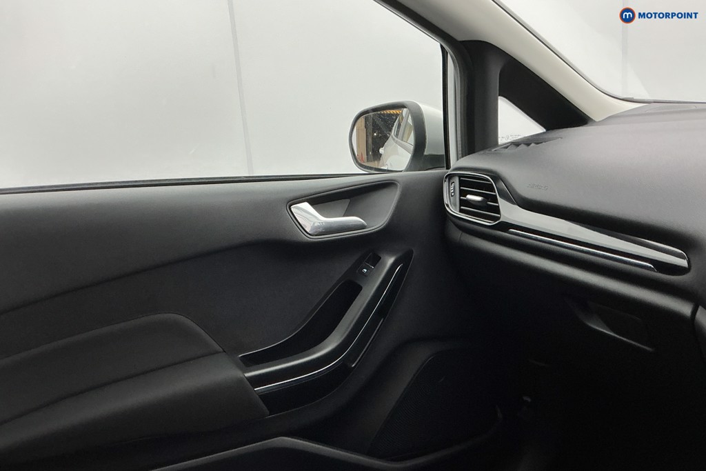 Used Ford Fiesta 2019 for sale - 77037018: Photo 26