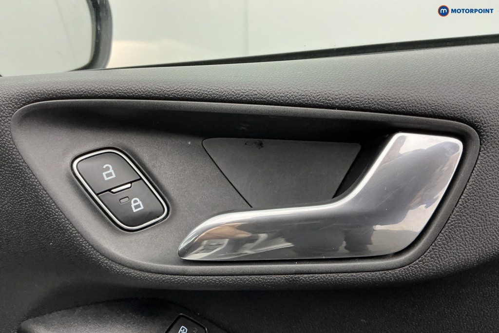 Used Ford Fiesta 2019 for sale - 77037018: Photo 31