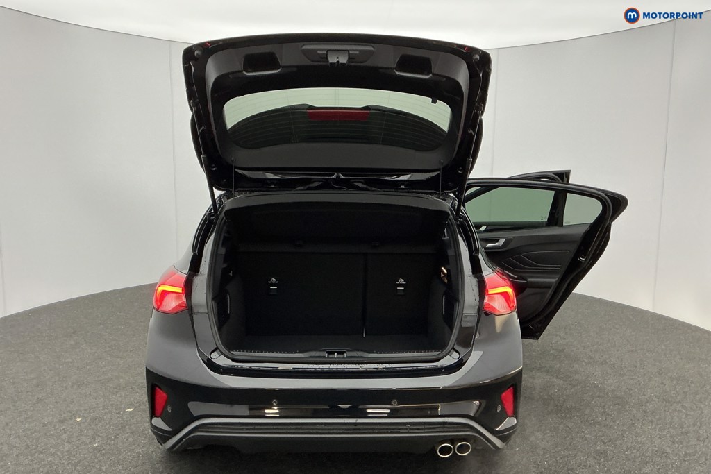 Used Ford Focus 2021 for sale - 77006229: Photo 11