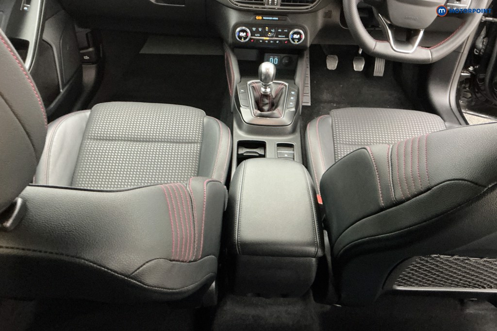 Used Ford Focus 2021 for sale - 77006229: Photo 19