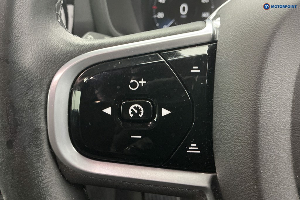 Used Volvo V60 2021 for sale - 77340433: Photo 32