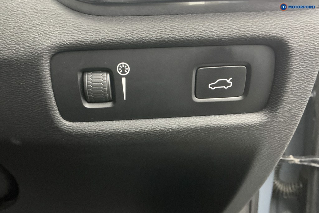 Used Volvo V60 2021 for sale - 77340433: Photo 34