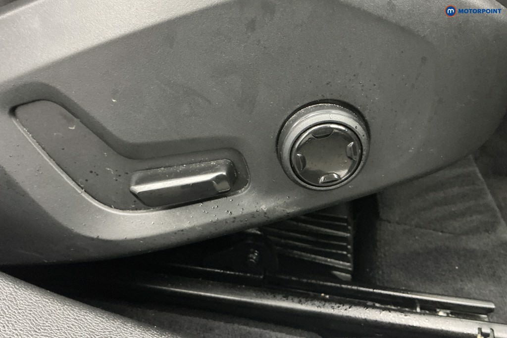 Used Volvo V60 2021 for sale - 77340433: Photo 36