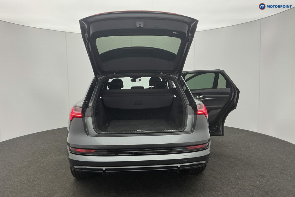 Used Audi e-tron 2022 for sale - 77381997: Photo 12