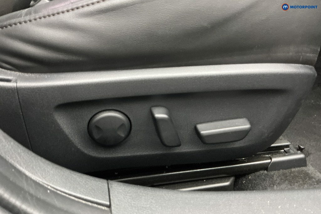 Used Mazda Mazda3 2023 for sale - 77159600: Photo 31