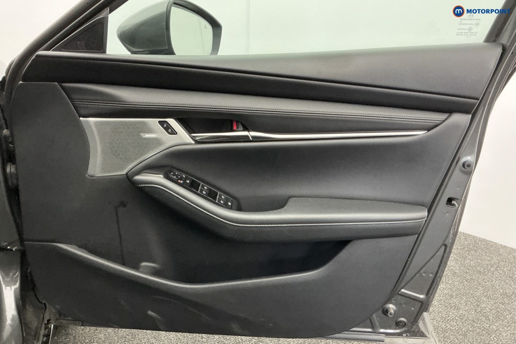 Used Mazda Mazda3 2023 for sale - 77159600: Photo 32