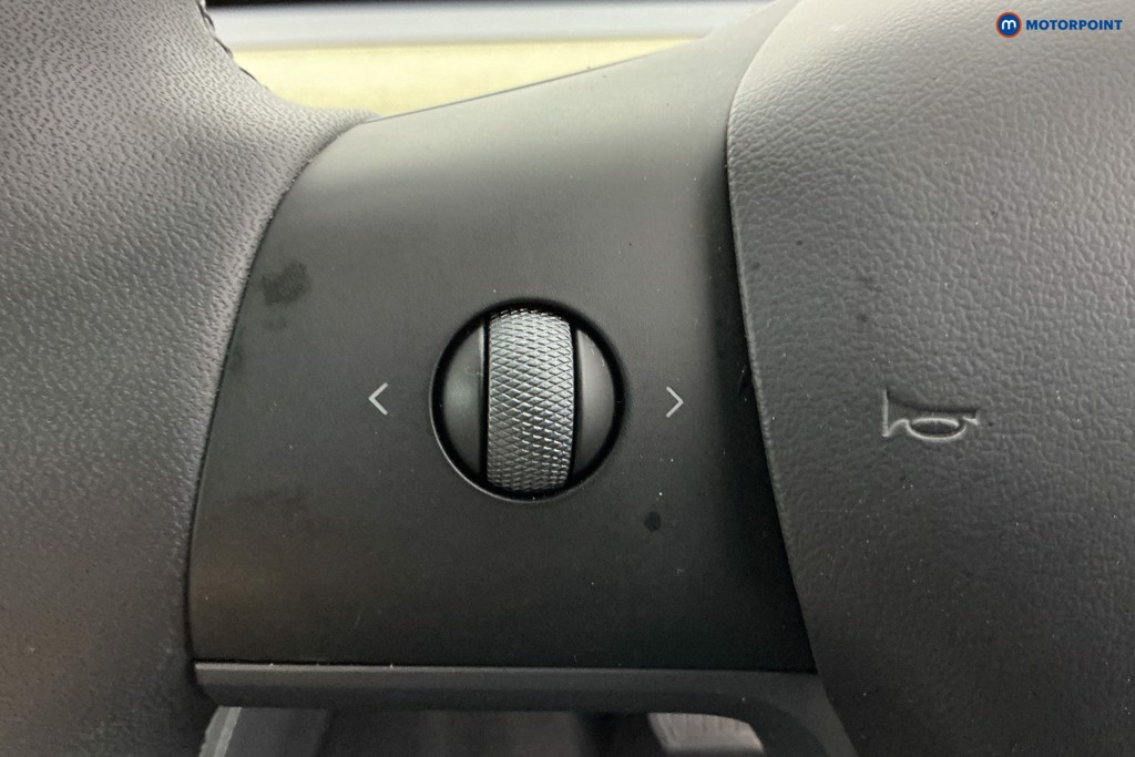 Used Tesla Model Y 2022 for sale - 77607810: Photo 31