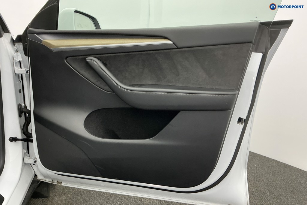 Used Tesla Model Y 2022 for sale - 77607810: Photo 35