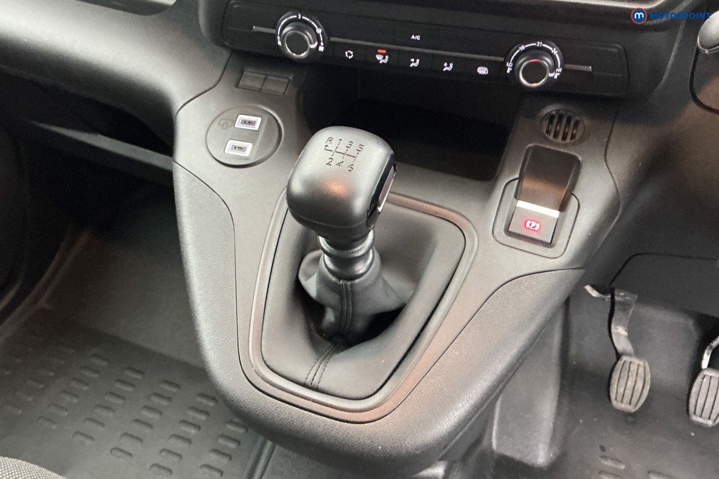 Used Peugeot Partner 2024 for sale - 76831147: Photo 17