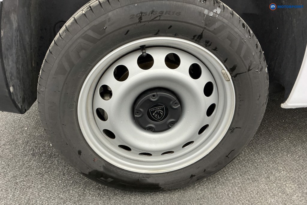 Used Peugeot Partner 2024 for sale - 76831147: Photo 32