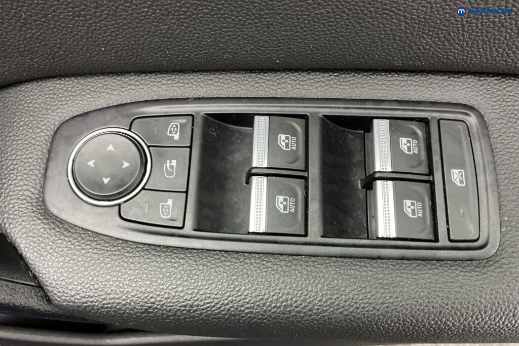 Used Renault Captur 2020 for sale - 77462807: Photo 33