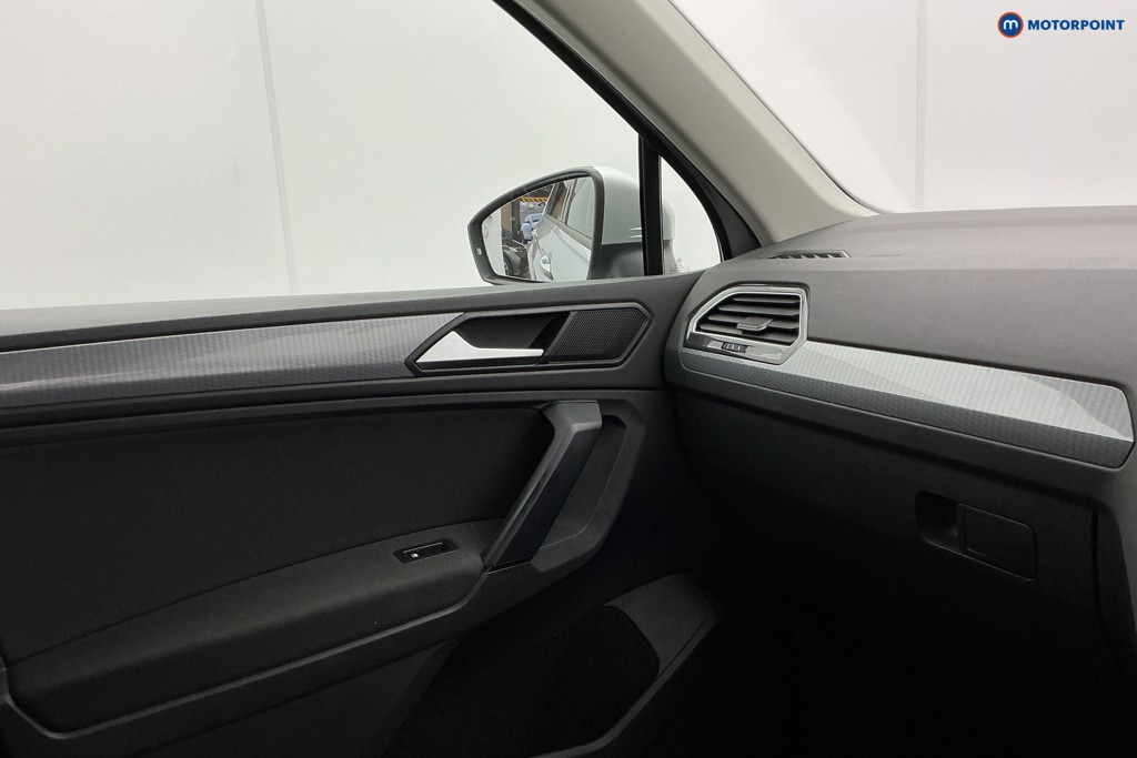 Used Volkswagen Tiguan 2022 for sale - 77421055: Photo 31