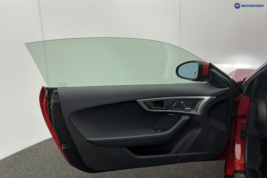 Used Jaguar F-Type 2019 for sale - 77604385: Photo 15