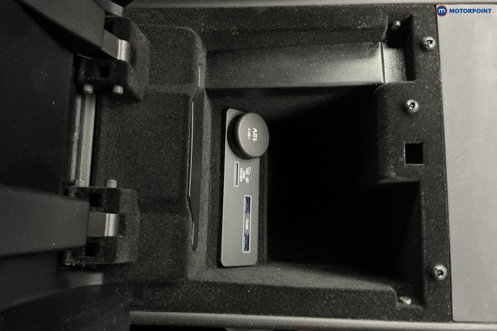 Used Jaguar F-Type 2019 for sale - 77604385: Photo 24