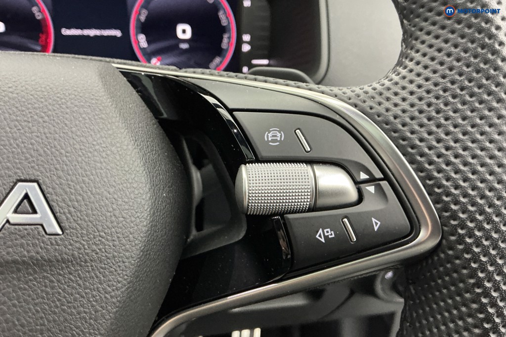 Used Skoda Karoq 2025 for sale - 77998020: Photo 35