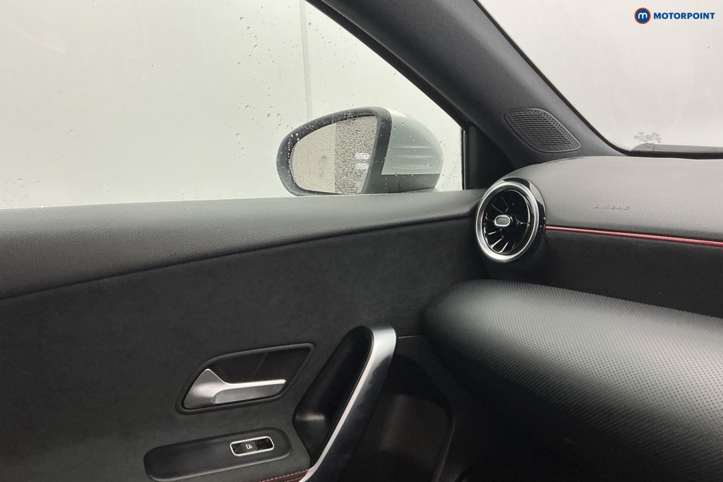 Used Mercedes-Benz A-Class 2019 for sale - 76685125: Photo 26