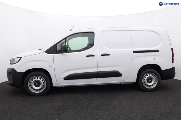 Used Vauxhall Combo 2025 for sale - 75997567: Photo 4
