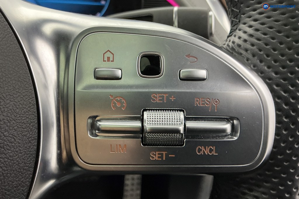 Used Mercedes-Benz EQC 2023 for sale - 77582341: Photo 30