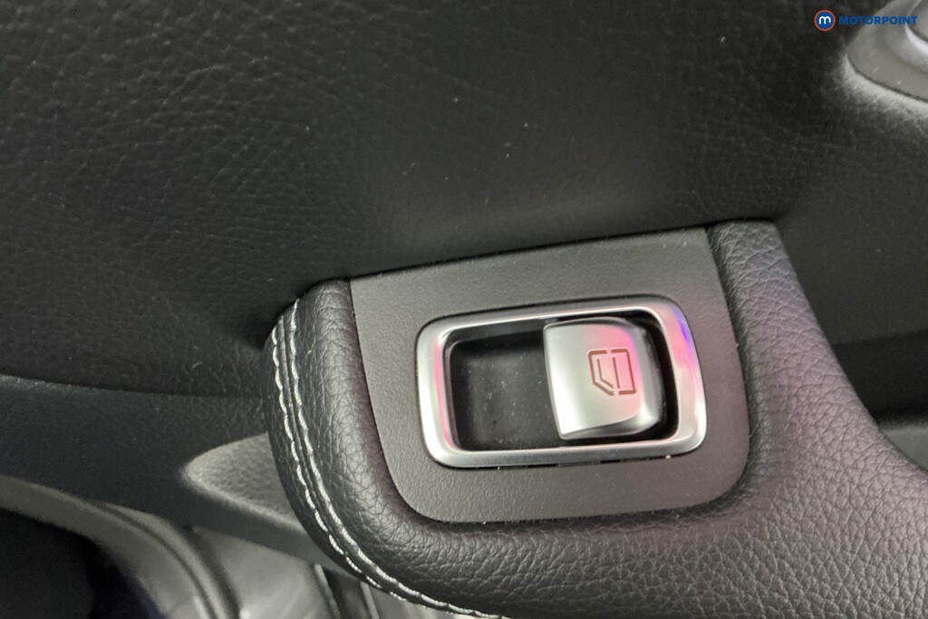 Used Mercedes-Benz EQC 2023 for sale - 77582341: Photo 38