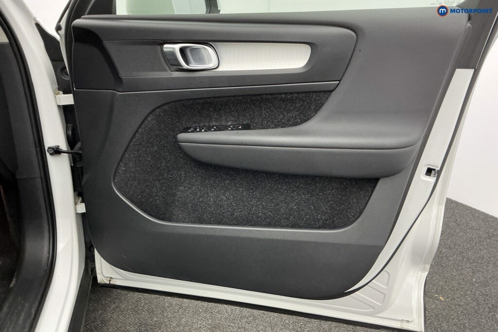 Used Volvo XC40 2021 for sale - 76933638: Photo 32