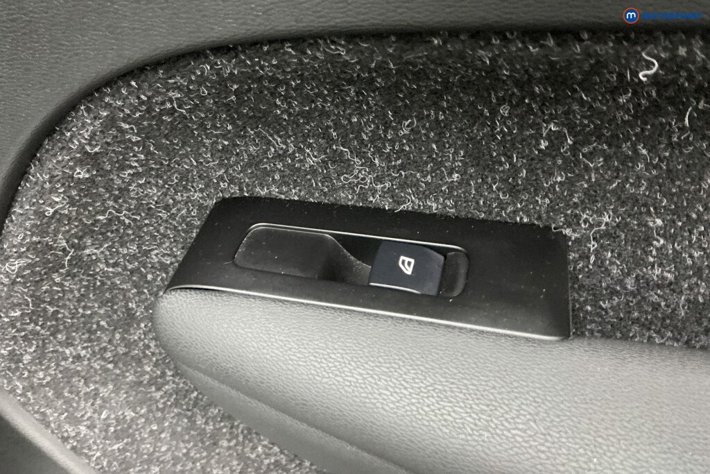 Used Volvo XC40 2021 for sale - 76933638: Photo 35