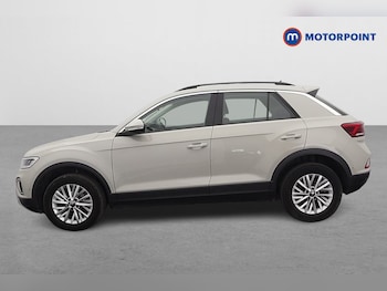 Used Volkswagen T-Roc 2023 for sale - 78938952: Photo